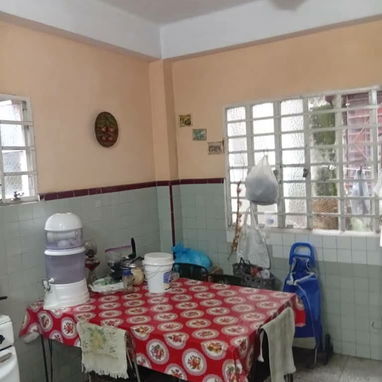Venta de casa de dos plantas en la Víbora que necesita reparaciones !!! - Img 108780577
