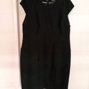 Ropa de vestir de mujer de tallas grande practicamente nueva - Img 55938513