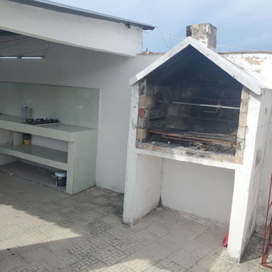 Vendo mi casa puerta calle con piscina Habana Vieja - Img 123885033