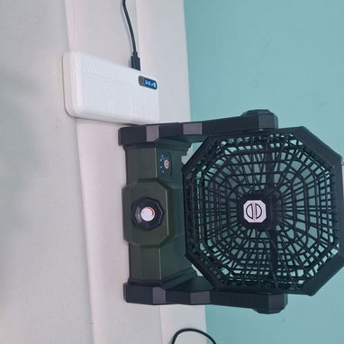 Ventilador recargable X3  con duración en máxima velocidad de 4 a 5 horas mas power bank. Al utilizar el power bank pued - 2/2