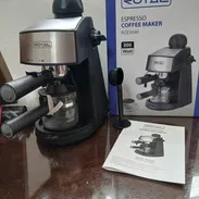 Cafetera Espresso Royal (hace capuchino) - Img 57190965