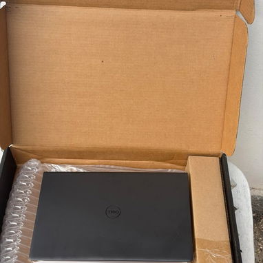 450USD Laptop Dell nueva en caja core i3 - Img 123203456