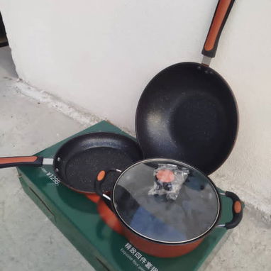 JUEGO DE COCINA DE TRES PIEZAS DE INDUCCIÓN - 2/2