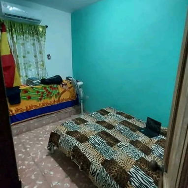 SE VENDE CASA DE DOS PLANTAS - 9/10