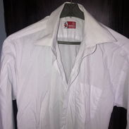 CAMISA BLANCA MANGAS LARGAS Y CORBATA - Img 55734296