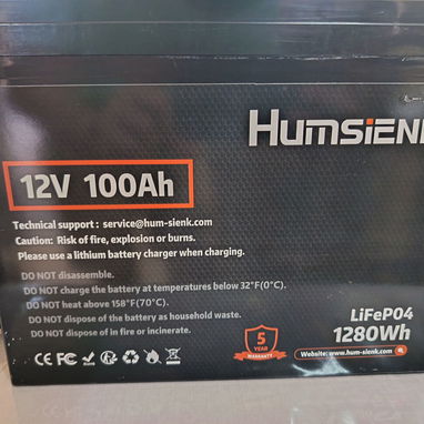 Se vende Kit de 3kwh, 2 baterías humsienk LiFePO4 12 v 100ah 1280eh, inversor MWXNE 3000w, cargador EverStart - Img 123031079