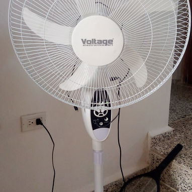 Ventilador recargable - Img 120390828