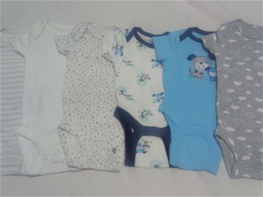 Monitos de bebe recién nacido, franelas de algodón, paño de tapar, sábanas contour y otras cosas - Img main-image