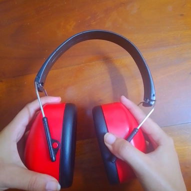 PROTECTOR AUDITIVO / CANCELADOR DE RUIDO / AUDIFONO CASCO PROTECTOR CONTRA RUIDOS FUERTES Y MOLESTOS / - Img 96225083