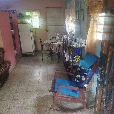 Venta de casa en boyeros - Img 122396187