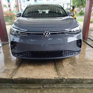 Vendo o negocio Volkswagen ID 4 2025 100% eléctrico 400 km por carga - Img 121692403
