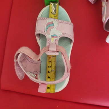 Sandalias y tenis - Img 121836456