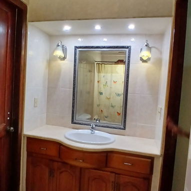 Renta Alojamiento o Negocio Casa independiente Playa 750usd 53582376 - Img 117048050