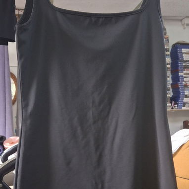 Ropa reciclada pero nuevas. - 7/10