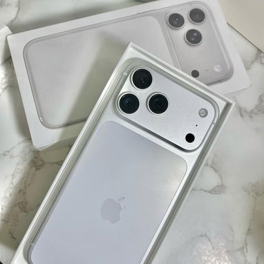 El nuevo iPhone 17 Pro de Apple con 256 GB de almacenamiento. - Img 123663152