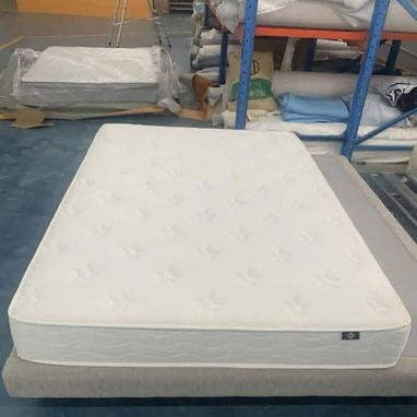 Venta de colchones originales de fabrica y Bases de Boxsprin variedades de medidas CAMEROS ¾ PERSONALES Y 2X2 . Transpor - 10/10