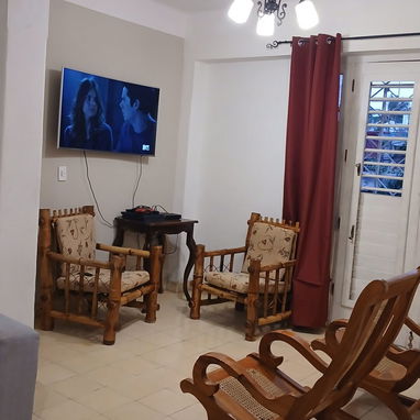 APARTAMENTO EN LA VÍBORA - 4/9