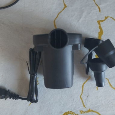 Inflador eléctrico para piscina y colchones inflables. Mensajería gratis. 35 USD. wa.me/54298473. - 2/2