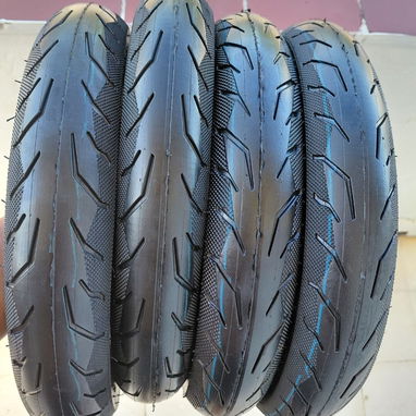 EN VENTA. GOMAS 14 X 250. PARA BICIMOTOS ELECTRICAS DE GOMA 14. NUEVAS. WHATSAPP 52922899 - 3/4