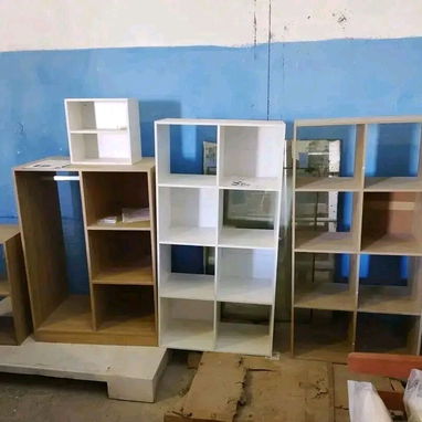 Estantes de metal y madera - 7/8