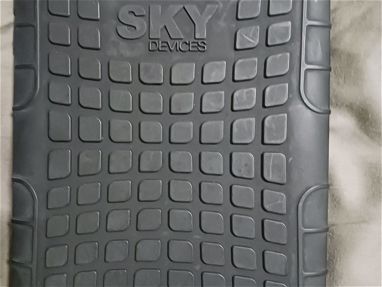 Tables marca SKY nuevo en su envoltorio - Img main-image-45694014