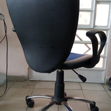 ❗❗REBAJA❗❗ SILLA GIRATORIA DE PC - PARA COMPUTADORA OFICINA EN 40 USD O AL CAMBIO - Img 123192479