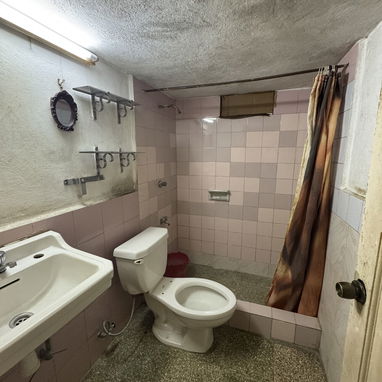 Apartamento de 3 cuartos en Avenida 23, Vedado - Img 120077856