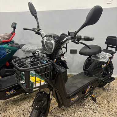 `🛵 𝐏𝐀𝐓𝐈𝐍𝐄𝐓𝐀 ELÉCTRICA HALCÓN - 3/3