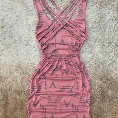 Vestidos de Letra y Mangas sueltas - Img 124843412