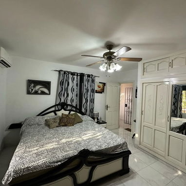 Alquiler por tiempo indefinido en playa 3 habitaciones PLANTA ELECTRICA +53 63689791 - Img 100121293