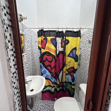 ‼️17 000 usd Vendo apto en Centro Habana 3 cuartos originales del apartamento y 2 baños•••----‼️ - Img 116872246