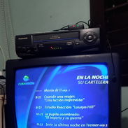 Venta de TV con cajita HAIER y video vhs - Img 56036446