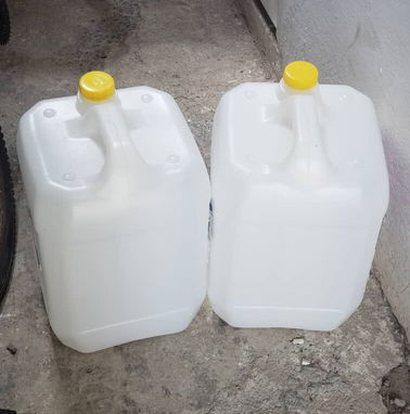 Tanque para combustible, agua y demás. vacíos de 20 litros - Img 46215968