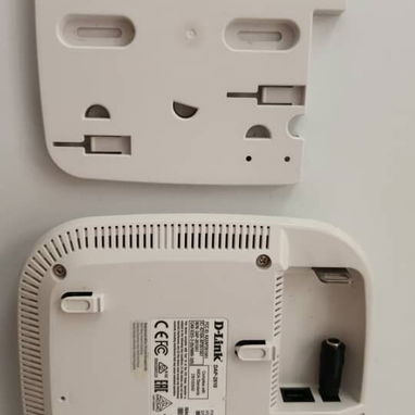Router WIFI punto de Acceso AC1300 ideal para negocios u oficinas. Doble banda, buena estética. Alimentación - 2/5