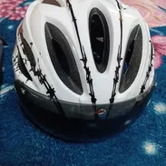 Casco con visera - Img 58331680
