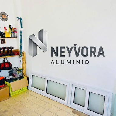 Carpinteria de aluminio y cristal empresa neyvora - Img 115240381