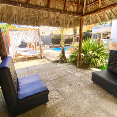 Hermosa piscina para pasa días en nuevo vedado capacidad para 50 personas - Img 122264118
