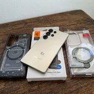 $850 usd Samsung Galaxy S25 Ultra. 12/512GB. Una SIM. Impecable. Forro Spigen y cargador de regalo. - Img 56136392