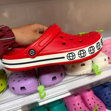 Crocs originales Elizabeth Dunn - 8/8