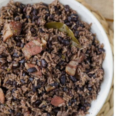Comida criolla👌🐖  Cerdo  exelente llama ya has tu reserva 👍💸 - Img 125075385