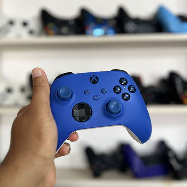 Mandos de Xbox Series S ____ Tambien tenemos juegos ____ Vedado - 2/4