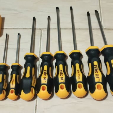 Juego de destornilladores con estuche y un magnetizador. 11 piezas. 52859814 - Img 114208901