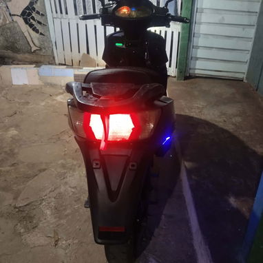 ⛔️ VENDO MOTO AGUILA EN BUENAS CONDICIONES ACIENDO 40 A 45 KM LA DOY POR 35 PARA MI TRANQUILIDAD PAPELES EN REGLA ⛔️ - Img 122560841
