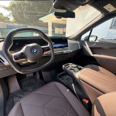 BMW iX xDrive50 AWD 2024 ⚡️SUV Full eléctrico, más de 500 km de autonomía, lujo y tecnología de última generación. - Img 123542179