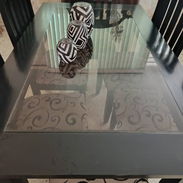 🚨 Mesa de comedor de madera y cristal, de 6 plazas. - Img 57444271