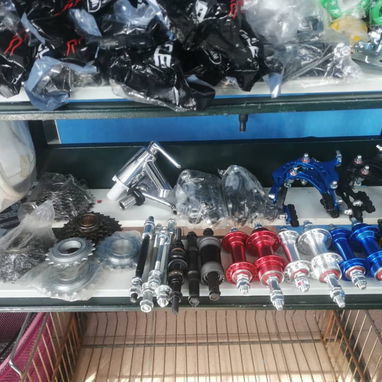 🚲🛞 ¡VENTA DE PIEZAS Y GOMAS PARA BICICLETAS EN LA HABANA! 🔥 - 6/9