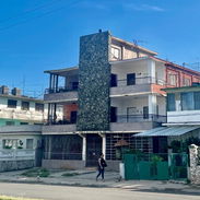 Alquiler de Apartamento en Miramar, Playa, Calle 84. Ubicado cerca del Centro de Negocios, ideal para estudiantes. - Img 57468773