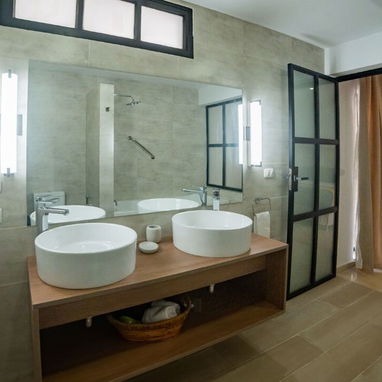 ⚡ SUITE DE LUJO HABANA VIEJA - SIN APAGONES - WIFI 24H - CAMA KING - Img 120453707
