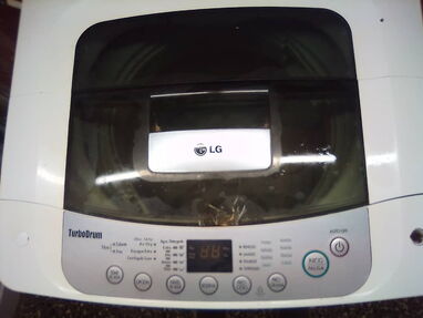 Vendo Lavadora LG de uso - Img 63778575