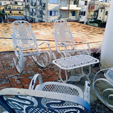 🏡✨ Casa de renta con respaldo energetico y servicios gastronomicos en Centro Habana corta estancia. CH-002 - 2/5